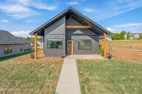 1025 Wentfotrd Ave, Sweetwater, TN 37874