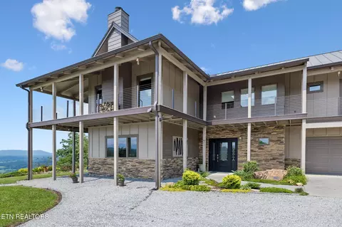 175 Bullet Mountain Dr, Tellico Plains, TN 37385