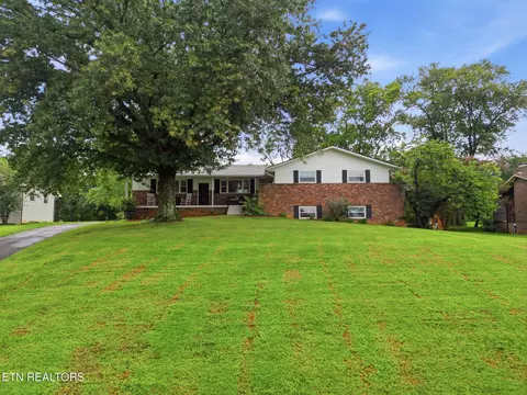 5421 Shenandoah Dr, Knoxville, TN 37909