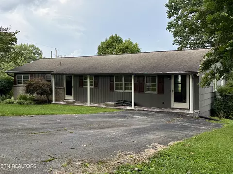 1302 Nell St, Tazewell, TN 37879