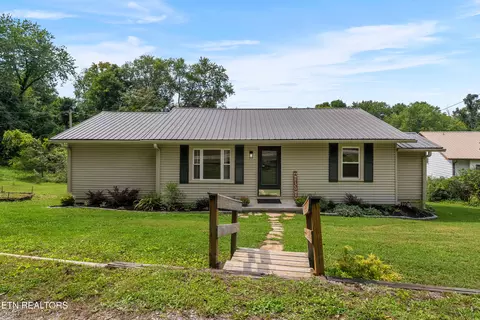 617 Hillside Rd, Rockwood, TN 37854