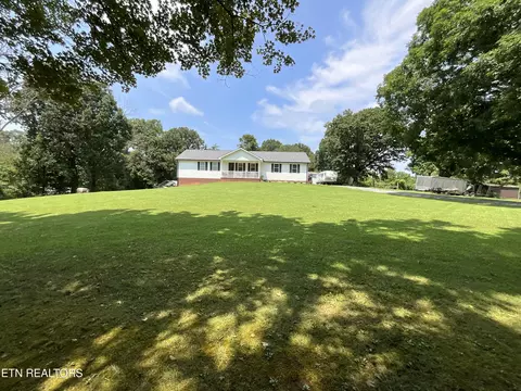 6155 Babelay Rd, Knoxville, TN 37924