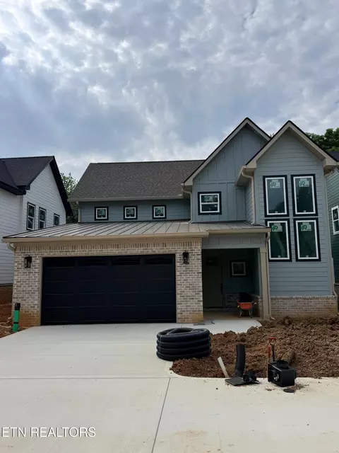 11430 Snyder Rd, Knoxville, TN 37932