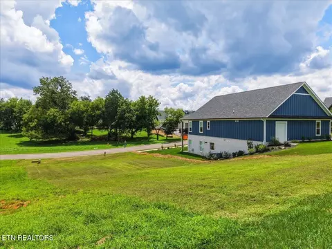 1000 Eagle Point Dr, Loudon, TN 37774 photo 5