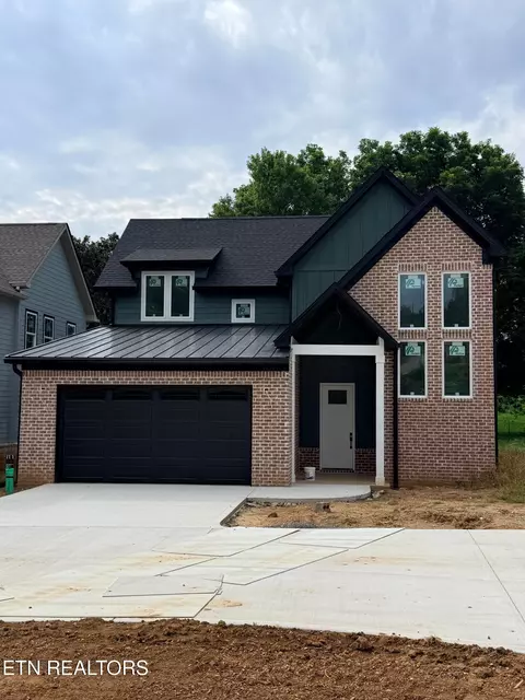 11432 Snyder Rd, Knoxville, TN 37932