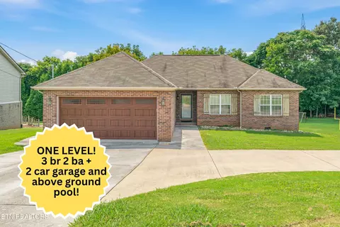 7811 Cody Ln, Knoxville, TN 37938