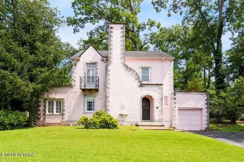 3422 Glenhurst Rd, Knoxville, TN 37920