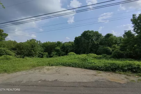 805 Beaman Lake Rd, Knoxville, TN 37914