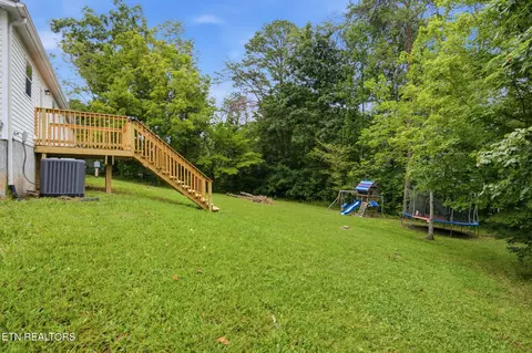 Exterior - 193 3rd St, Corryton, TN 37721 photo 4 of 5