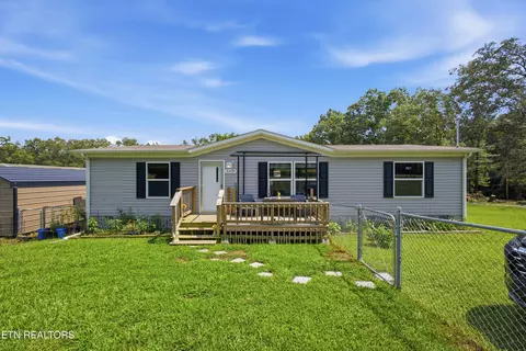 3309 Airport Rd, Rockwood, TN 37854