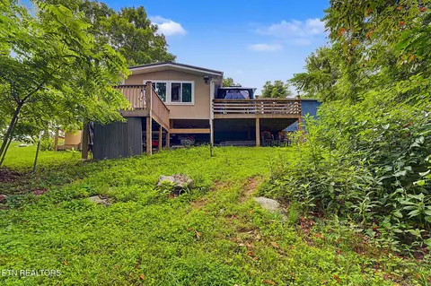 791 White Top Rd, Bluff City, TN 37618