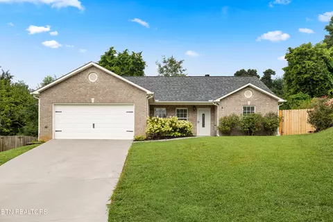 3629 Aztec Ln, Knoxville, TN 37931