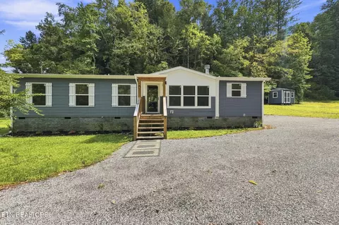2327 Dripping Springs Rd, Seymour, TN 37865