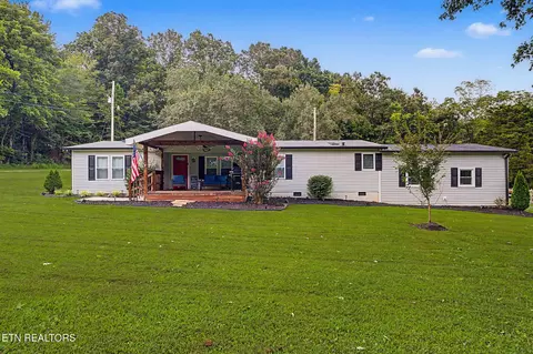 1350 Waller Ferry Rd, Lenoir City, TN 37771