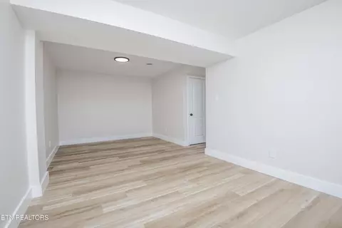 2324 Roundtree Rd, Knoxville, TN 37923