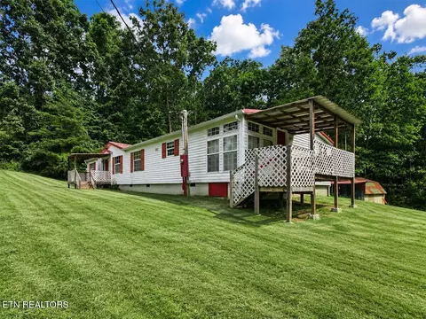 936 County Road 264, Niota, TN 37826
