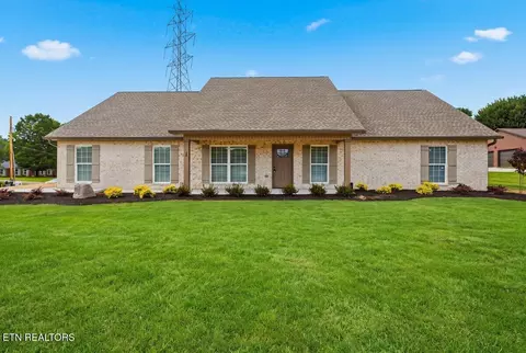 330 Kenmark Dr, Maryville, TN 37803