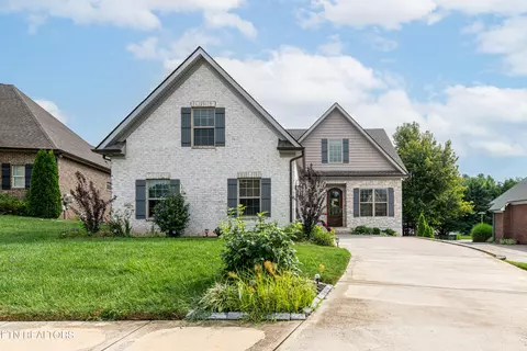 2536 Brooke Willow Blvd, Knoxville, TN 37932