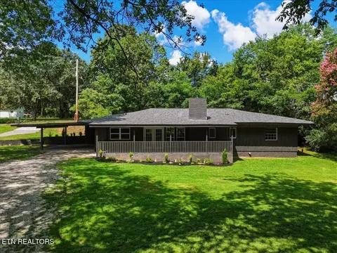 753 Maple Grove St, Maryville, TN 37801