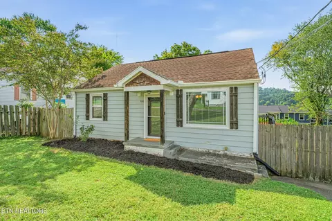 506 Broadview Dr, Knoxville, TN 37912