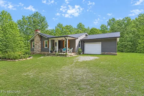 394 Thomas Springs Rd, Crossville, TN 38572