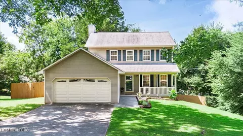 1204 Folkstone Pl, Knoxville, TN 37931