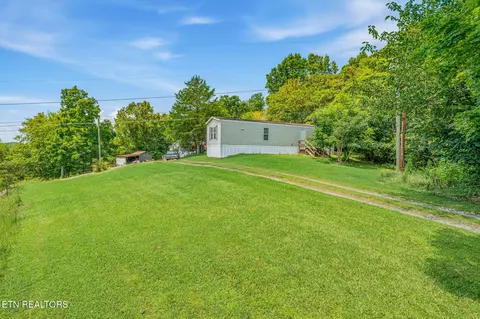 7413 Dunlap Rd, Knoxville, TN 37920