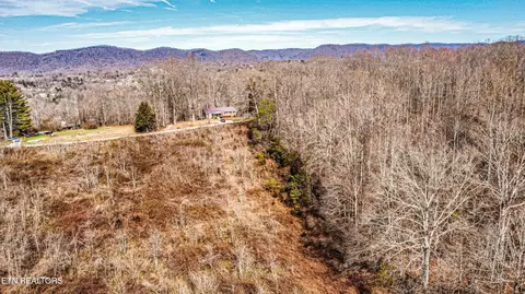 W High Knob Rd, La Follette, TN 37766