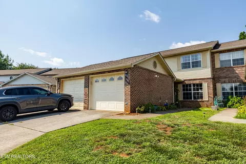 1722 Colony Square Dr, Maryville, TN 37801