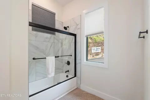Bath - 875 Shell Mountain Rd, Sevierville, TN 37876 photo 5 of 8
