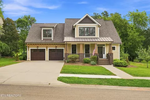 925 Wildcat Run Dr, Loudon, TN 37774