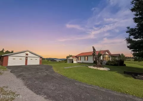 1227 Ridgeview Rd, Jonesville, VA 24263
