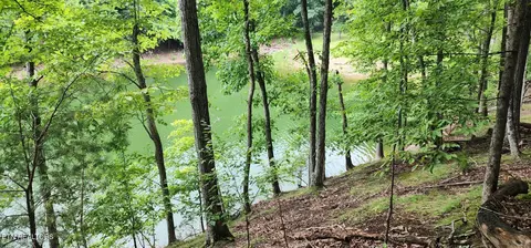 2109 Kahiti Ct, Mooresburg, TN 37811