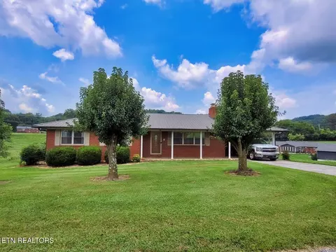 3150 Robinson Creek Rd, Morristown, TN 37813
