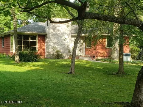 3526 Southwood Dr, Knoxville, TN 37920