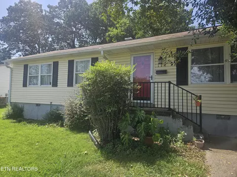 114 Aspen Ln, Oak Ridge, TN 37830