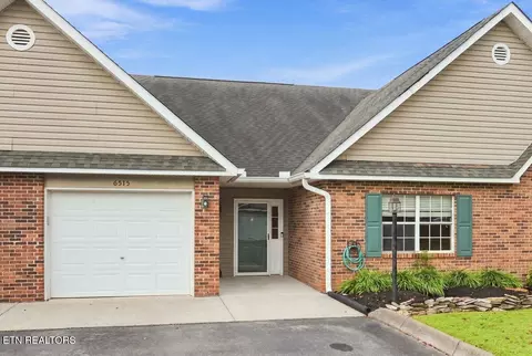 6515 Hickory Valley Way, Knoxville, TN 37918