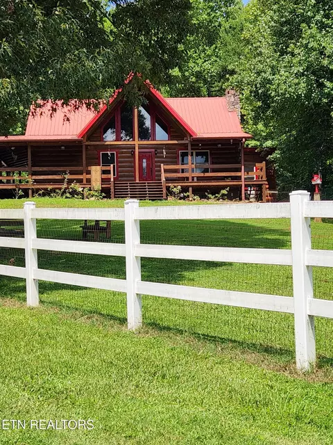 1551 Belltown Rd, Tellico Plains, TN 37385