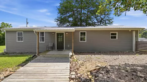 132 Burkett Chapel Rd, Decatur, TN 37322