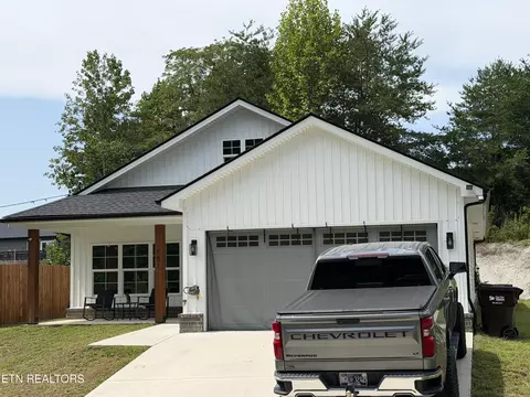 151 Signet Ln, Maynardville, TN 37807