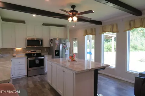 197 Armstrong Rd, Doyle, TN 38559 photo 6