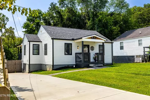 2032 Seminole Ave, Knoxville, TN 37915