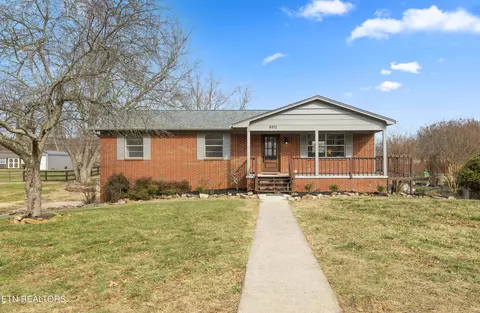 6917 Heatherbrook Dr, Knoxville, TN 37931
