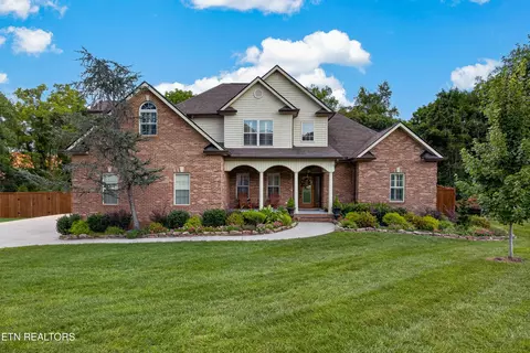 3424 Hubbs Crossing Ln, Knoxville, TN 37938
