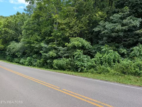875 N Morelock Rd, Morristown, TN 37814