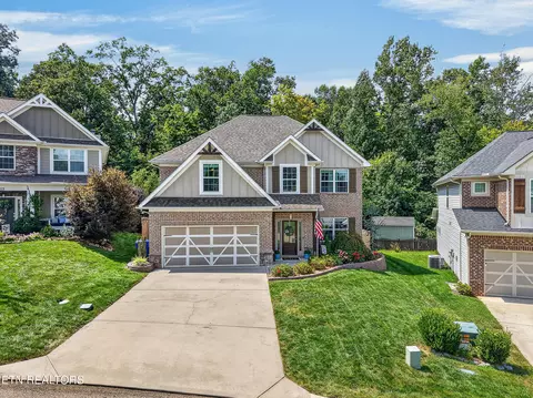 3349 Flagstaff Ln, Knoxville, TN 37931