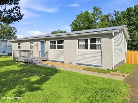 112 Blue Ridge Ln, Seymour, TN 37865