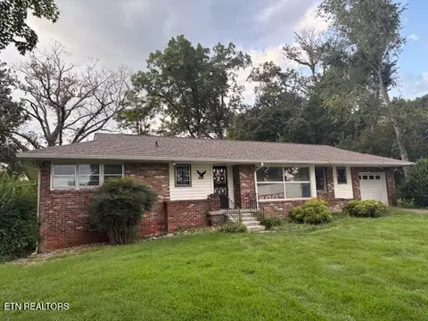 4457 Tynemouth Dr, Knoxville, TN 37914