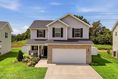 4845 Stoneyhurst Ln, Knoxville, TN 37918