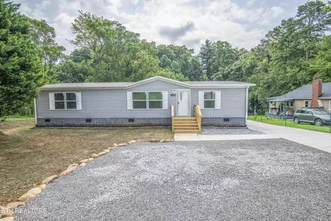 3140 Haggard Rd, Knoxville, TN 37917